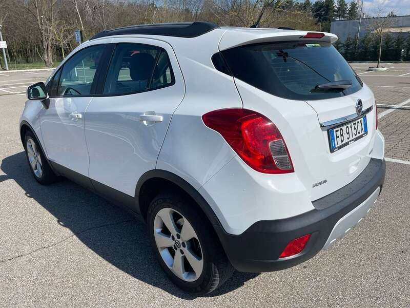 Usata Opel Mokka Cosmo 140 CV (102 kW) 2015 Bianco SUV