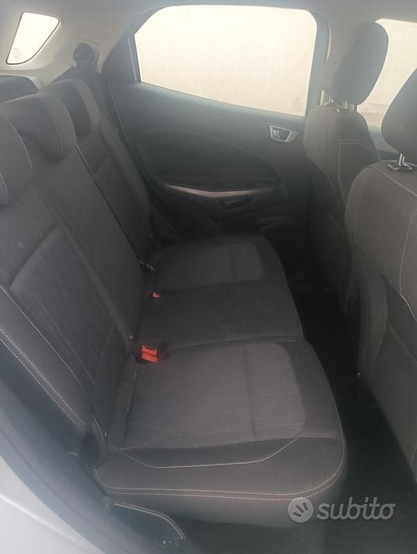Begagnad Ford Ecosport 125 HK (91 kW) 2019 Grå SUV