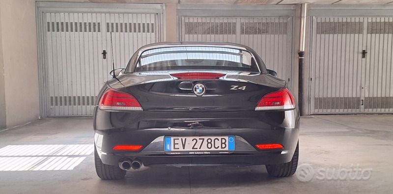 Usata BMW Z4 156 CV (114 kW) 2014 Nero Cabrio