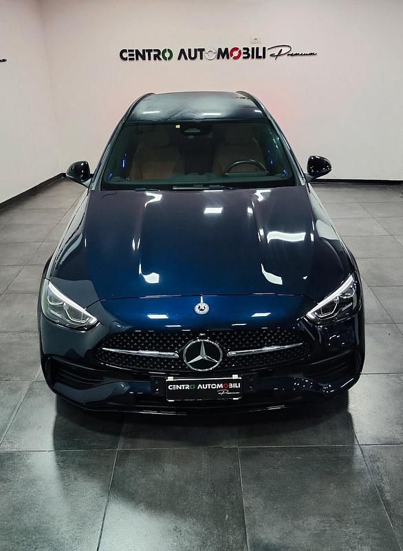Usata Mercedes C220 Premium Plus 199 CV (146 kW) 2022 Blu Berlina