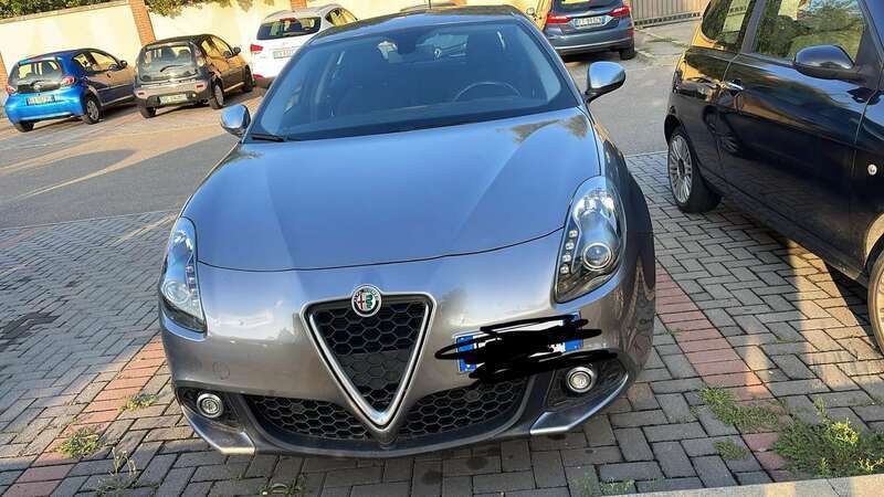 Usato 2017 Alfa Romeo Giulietta 1.6 Diesel 120 CV (15.200 €)