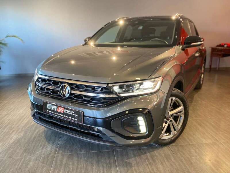 Usata 2022 VW T-Roc R-line SUV | 28.490 € (Cara) - Immagine 1/4