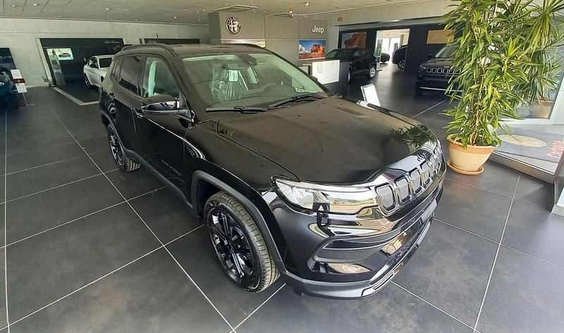 Usata Jeep Compass Night Eagle 131 CV (96 kW) 2024 Nero SUV