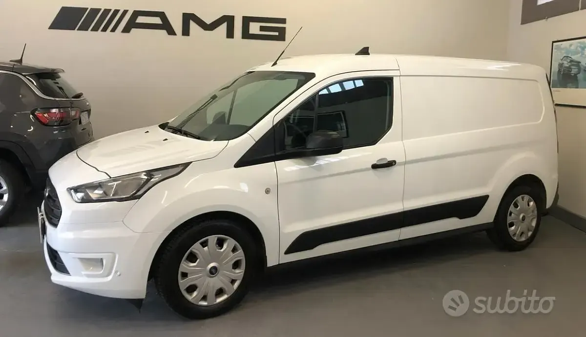 Usata Ford Transit 100 CV (73 kW) 2023 Bianco Station wagon
