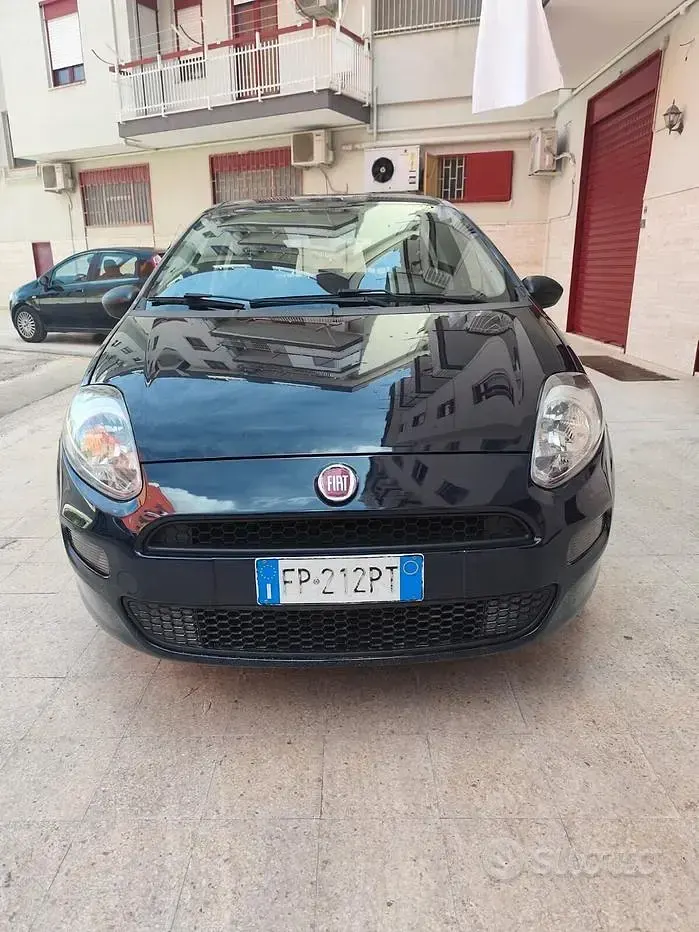 Usata Fiat Punto S 95 CV (69 kW) 2018 Blu Utilitaria