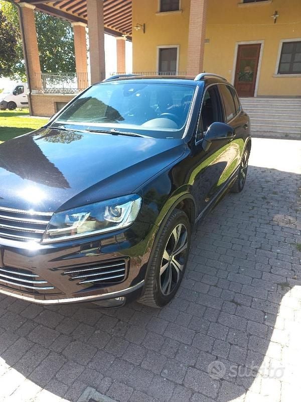 Usado VW Touareg Sportline 204 HP (150 kW) 2018 Preto SUV