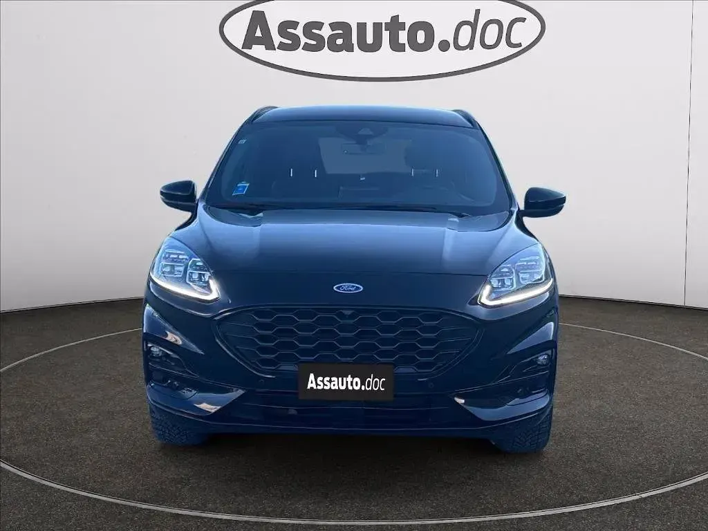 Usata Ford Kuga ST-Line X 225 CV (165 kW) 2023 Nero metallizzato SUV