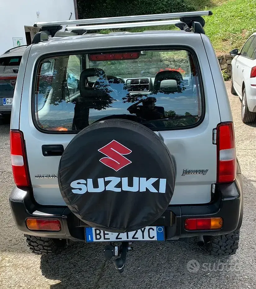 Usata Suzuki Jimny 80 CV (58 kW) 1999 Grigio SUV