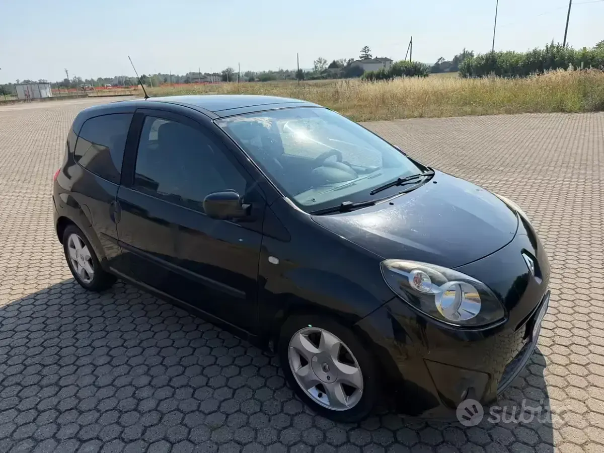 Usata Renault Twingo 75 CV (55 kW) 2011 Nero Utilitaria