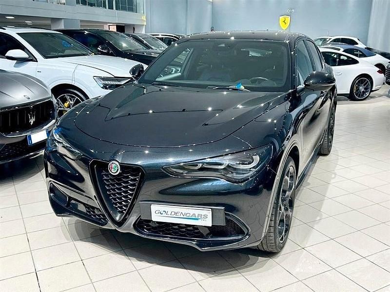 Usata Alfa Romeo Stelvio Veloce 211 CV (155 kW) 2023 Nero SUV