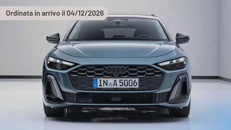 Usata Audi A5 S-Line 150 CV (110 kW) 2024 Argento Coupé