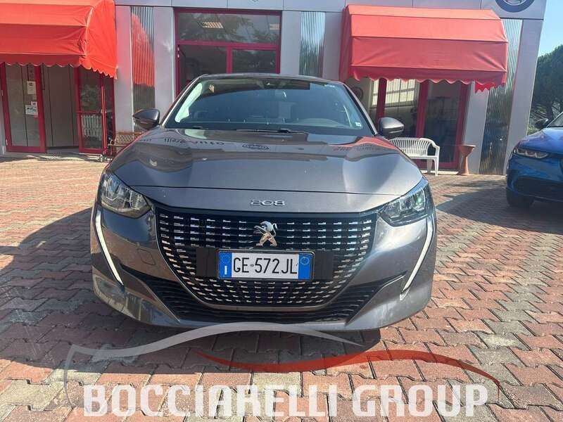 Grigio Usata 2021 Peugeot 208 Allure Due volumi | 16.000 € (Cara) - Immagine 1/4