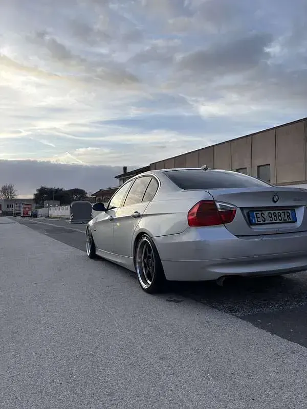 Usata BMW 330 Sport Line 258 CV (189 kW) 2006 Berlina