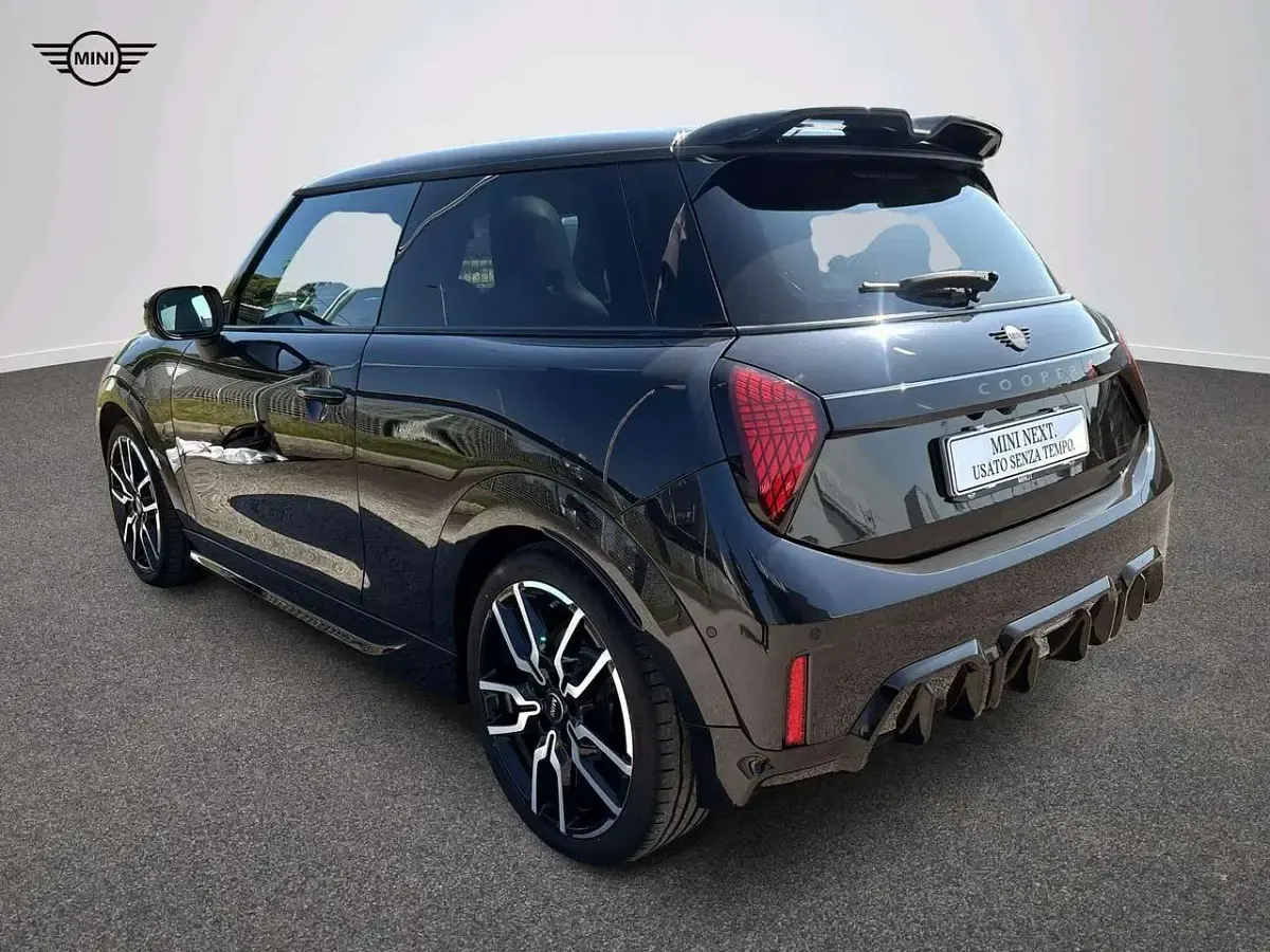 Usata Mini John Cooper Works 204 CV (150 kW) 2025 Nero Utilitaria
