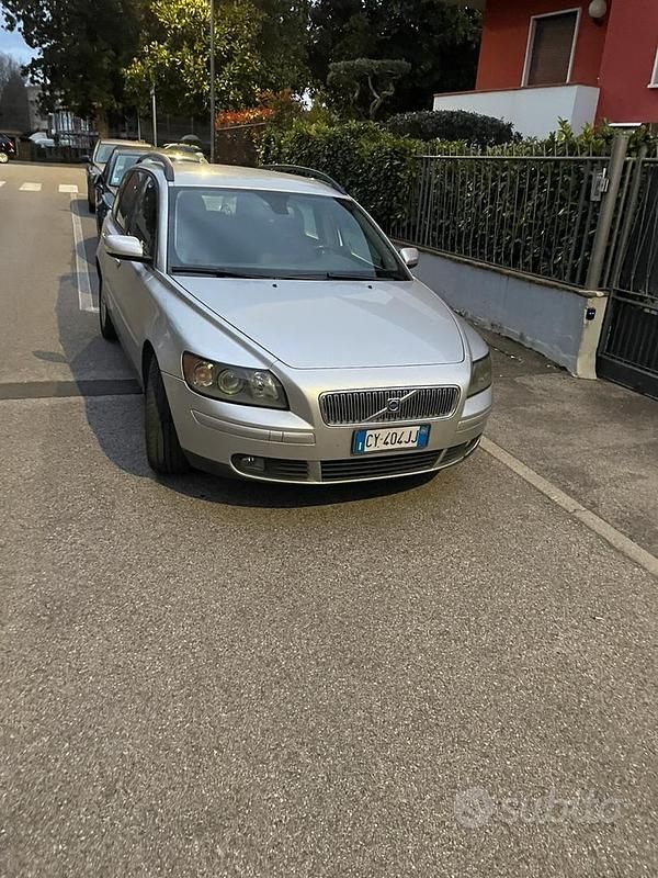Occasion Volvo V50 125 PK (91 kW) 2006 Grijs Stationwagen