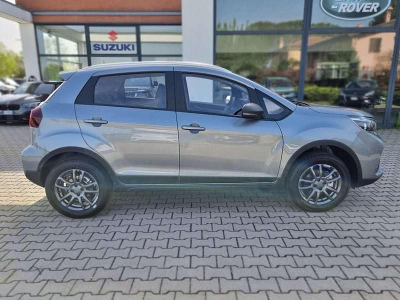 Nuova EMC QUATTRO 103 CV (75 kW) 2026 Blu/azzurro SUV