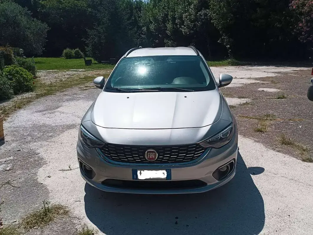 Usata Fiat Tipo Lounge 120 CV (88 kW) 2021 Argento Station wagon