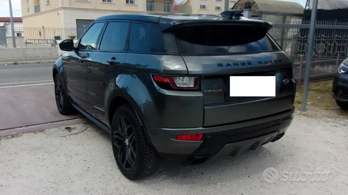Usata Land Rover Range Rover evoque SE 180 CV (132 kW) 2019 Grigio SUV
