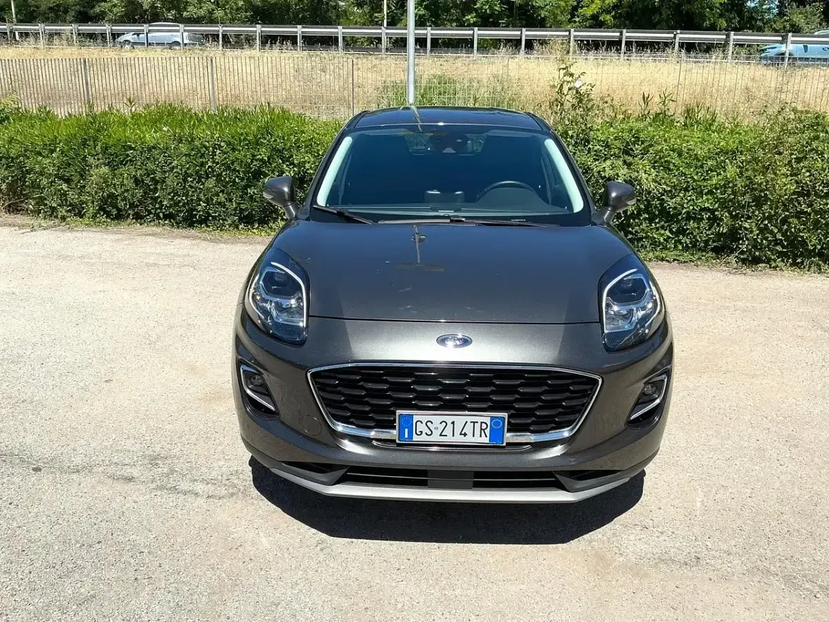 Usata Ford Puma Titanium 125 CV (91 kW) 2024 Grigio SUV