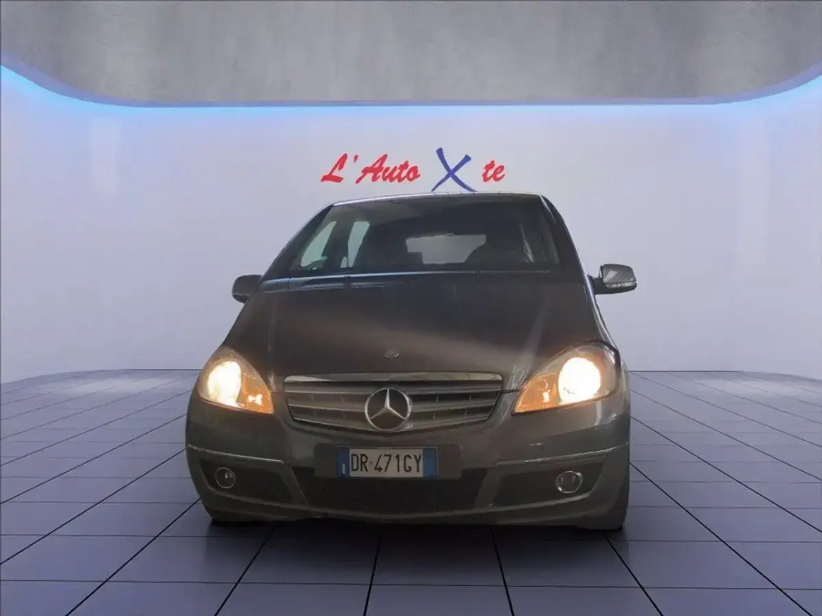 Usata Mercedes A160 Elegance 95 CV (69 kW) 2008 Grigio Berlina