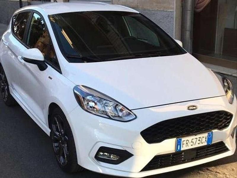 Usata Ford Fiesta ST-Line 125 CV (91 kW) 2018 Bianco Utilitaria