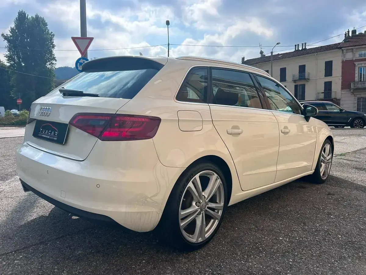 Usata Audi A3 Ambiente 150 CV (110 kW) 2013 Bianco Berlina