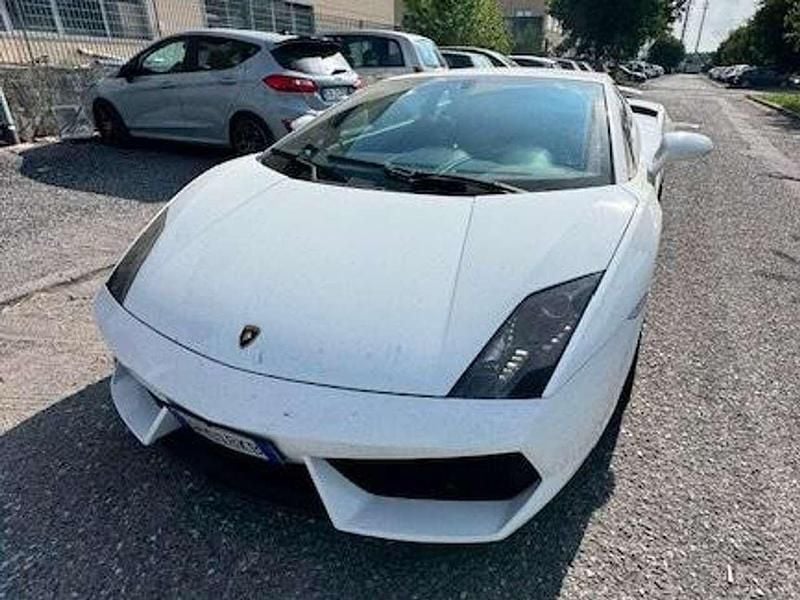 Usata Lamborghini Gallardo 560 CV (411 kW) 2009 Bianco Coupé