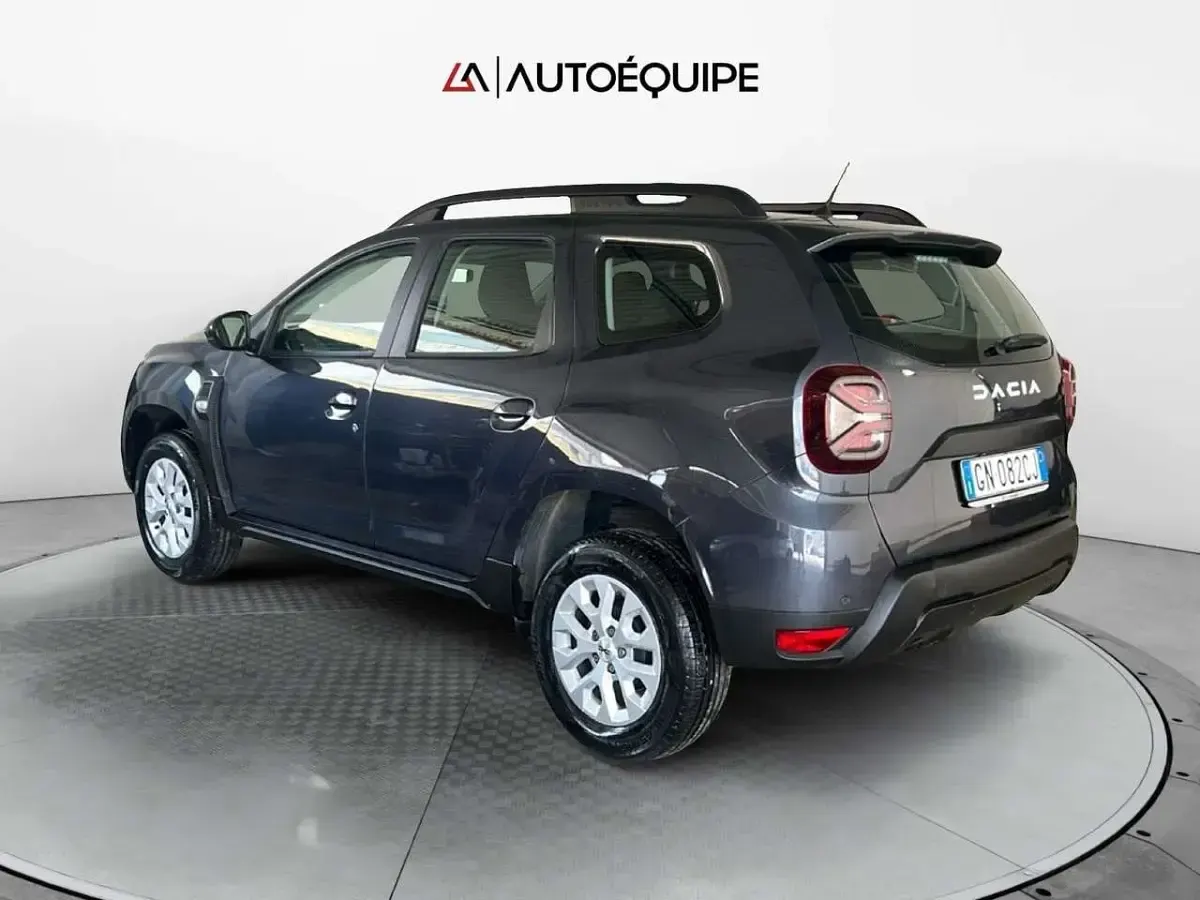Usata Dacia Duster Expression 101 CV (74 kW) 2023 Grigio SUV