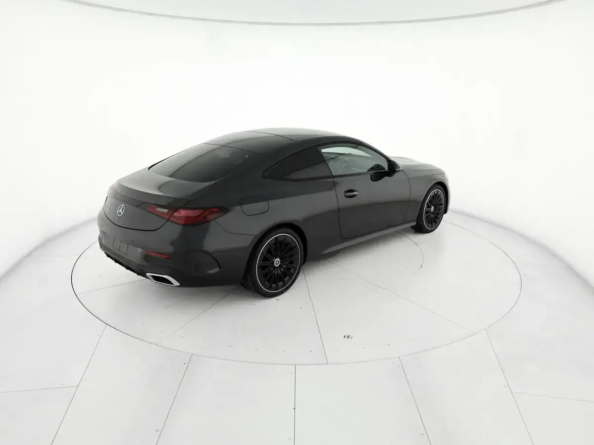Nuova Mercedes CLE220 Advanced 197 CV (144 kW) 2026 Grigio Coupé