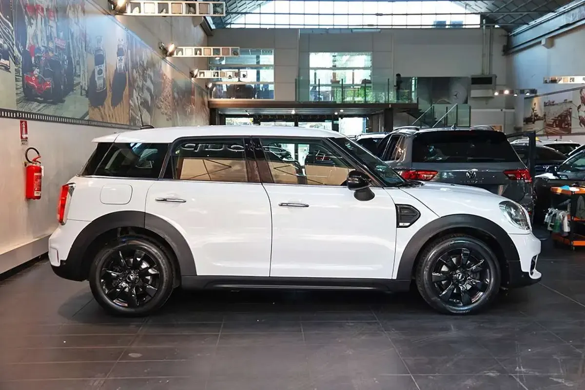 Usata Mini One D Countryman 116 CV (85 kW) 2018 Bianco SUV