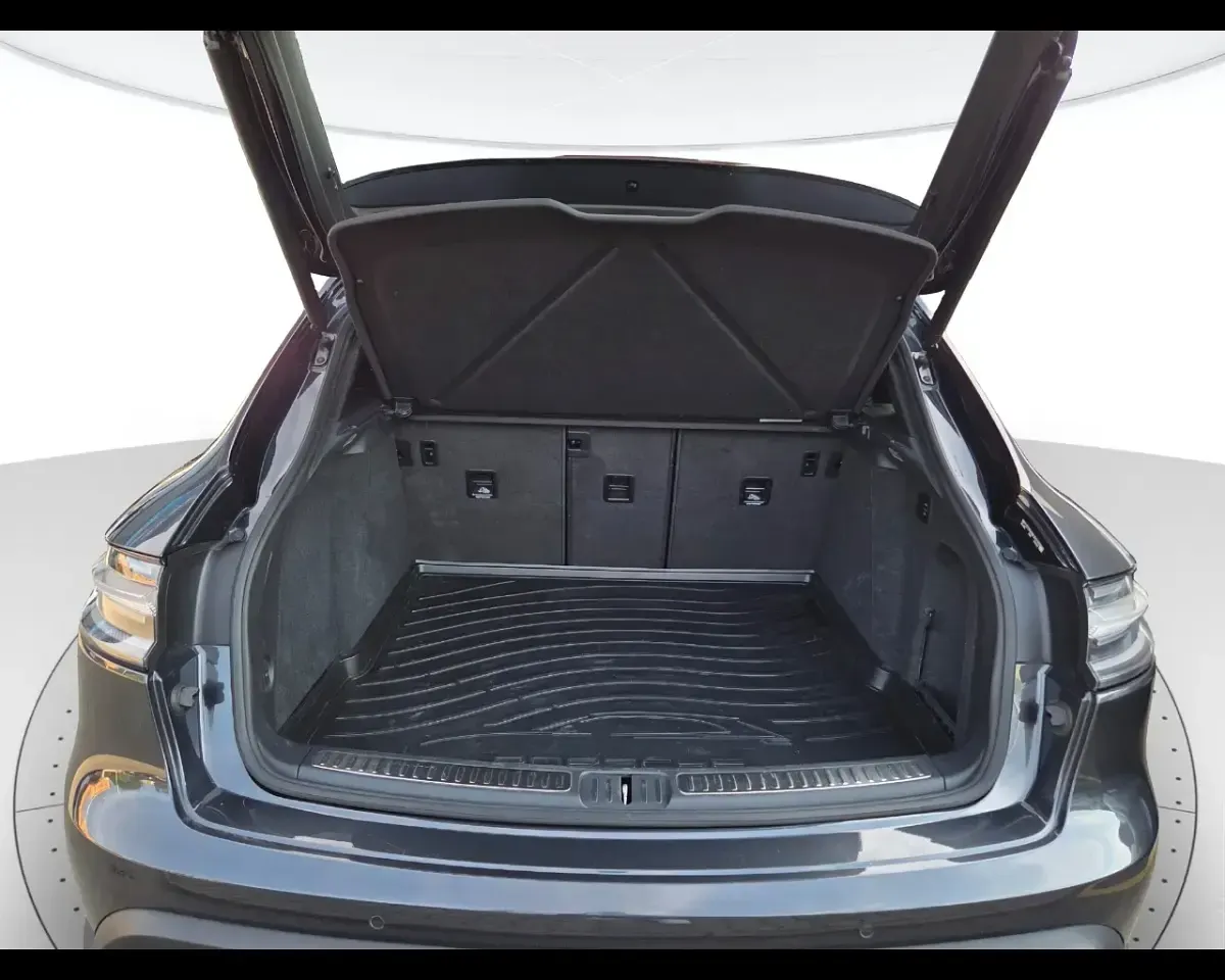 Usata Porsche Macan 381 CV (280 kW) 2021 Grigio SUV
