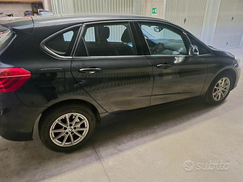 Usata BMW 218 2019 Nero Monovolume