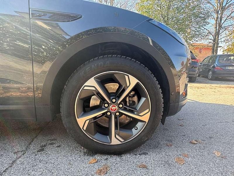 Usata Jaguar E-Pace R-Dynamic 163 CV (119 kW) 2021 Nero SUV
