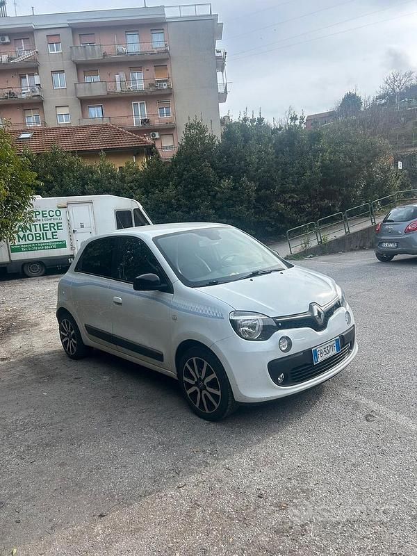 Usata Renault Twingo SE 69 CV (50 kW) 2016 Bianco Utilitaria