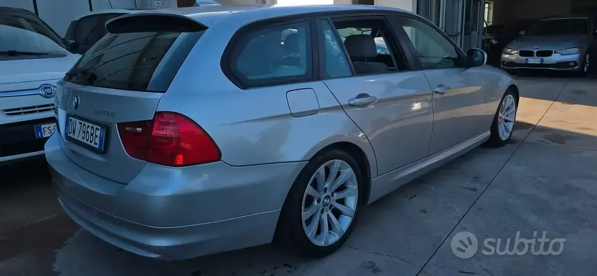 Usata BMW 320 177 CV (130 kW) 2009 Grigio Station wagon