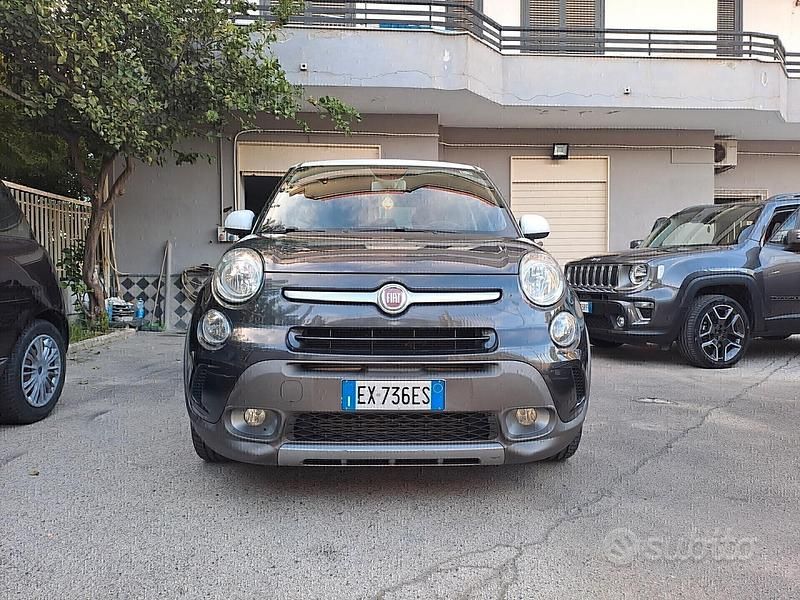 Usata Fiat 500L Trekking 85 CV (62 kW) 2014 Grigio Monovolume
