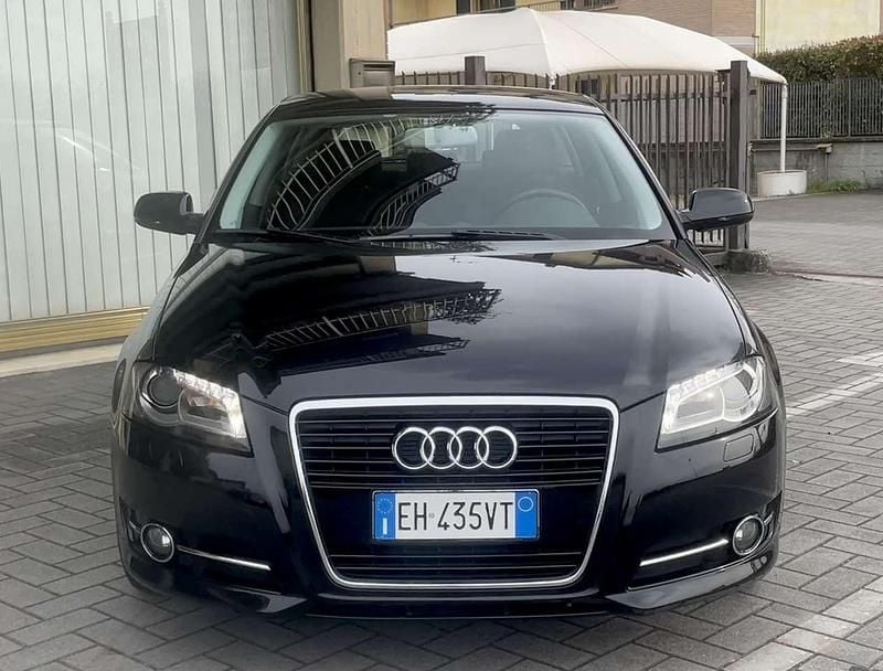 Usata Audi A3 Ambition 105 CV (77 kW) 2011 Nero Utilitaria