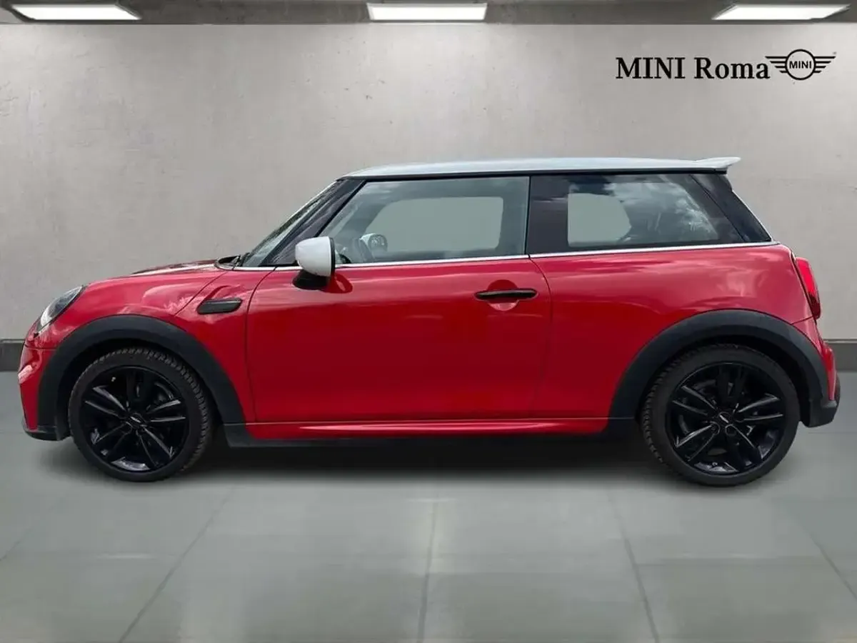 Usata Mini Cooper 136 CV (100 kW) 2021 Chili red Utilitaria