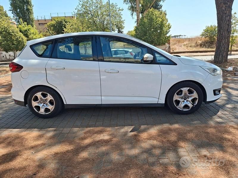 Usata Ford C-MAX Business Edition 120 CV (88 kW) 2017 Bianco Monovolume
