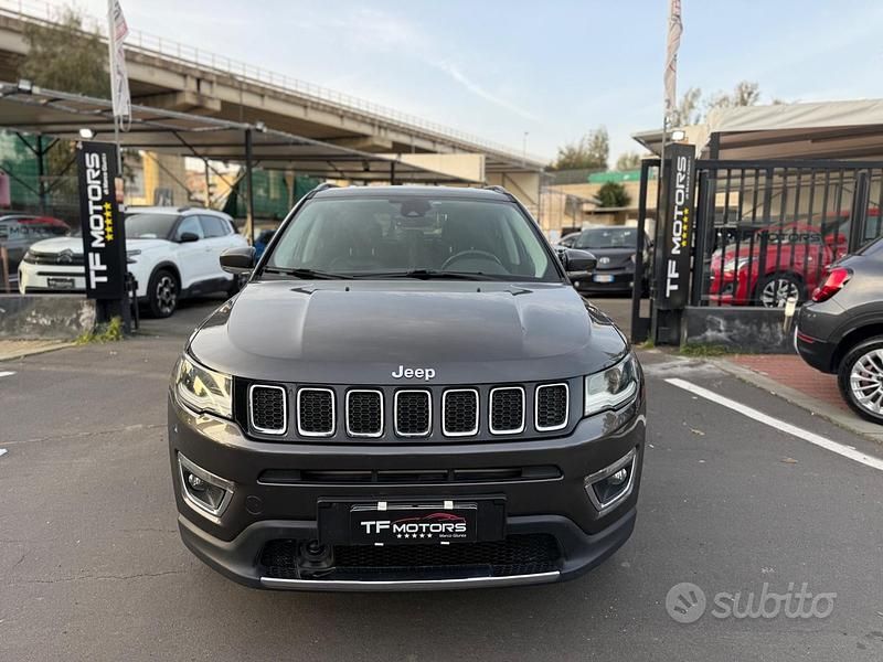 Usata Jeep Compass Limited 120 CV (88 kW) 2018 Grigio SUV