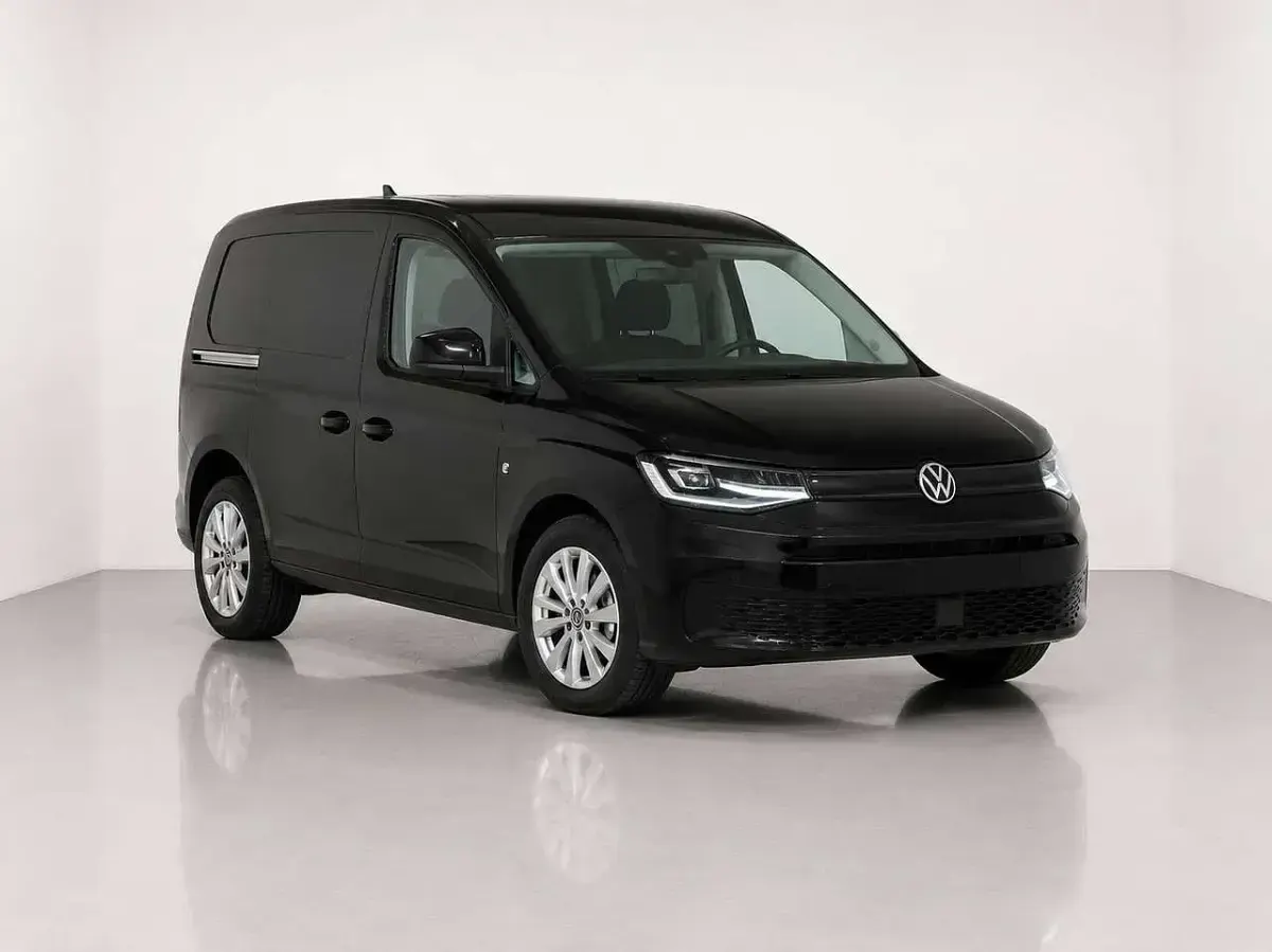 Usata VW Caddy Maxi 116 CV (85 kW) 2025 Nero Monovolume