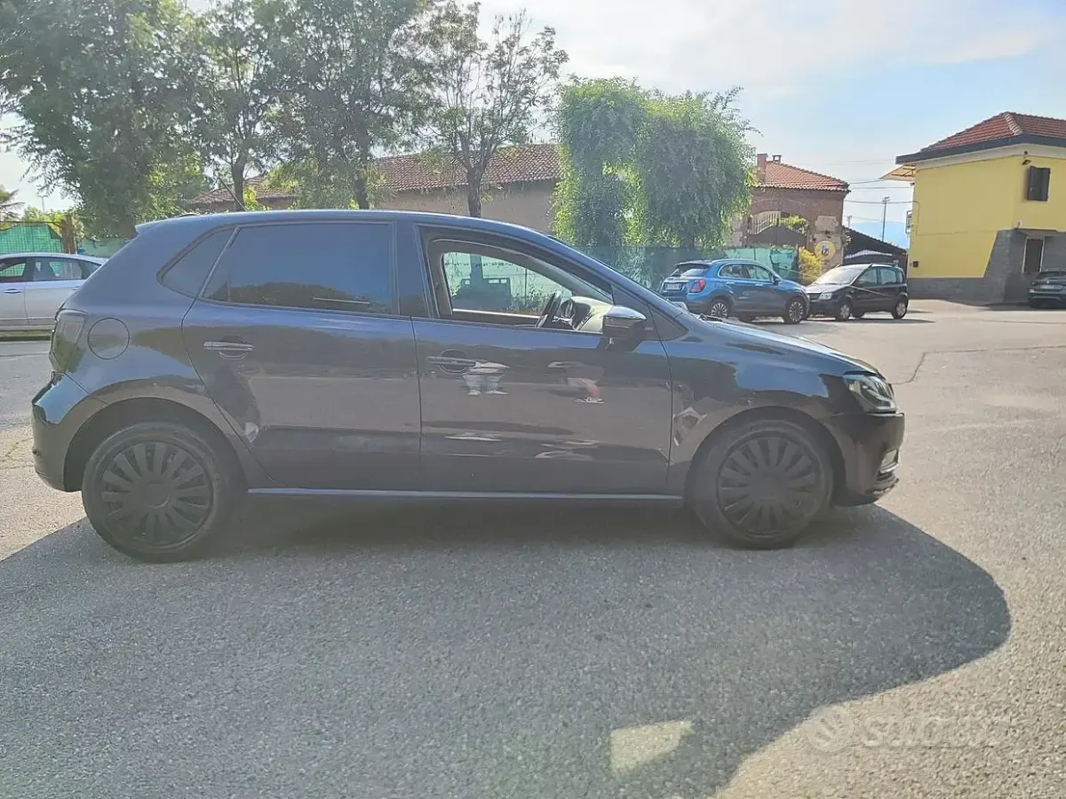 Usata VW Polo 90 CV (66 kW) 2017 Nero Berlina