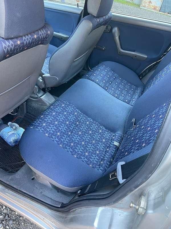 Usata Fiat Punto 73 CV (53 kW) 1997 Argento Berlina