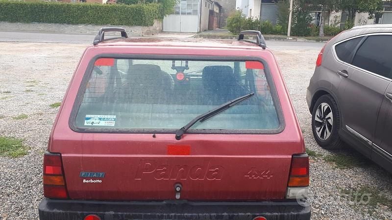 Usata Fiat Panda 4x4 50 CV (36 kW) 1998 Rosso Utilitaria