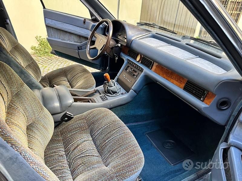 Usata Maserati Biturbo 184 CV (135 kW) 1986 Blu/azzurro Berlina