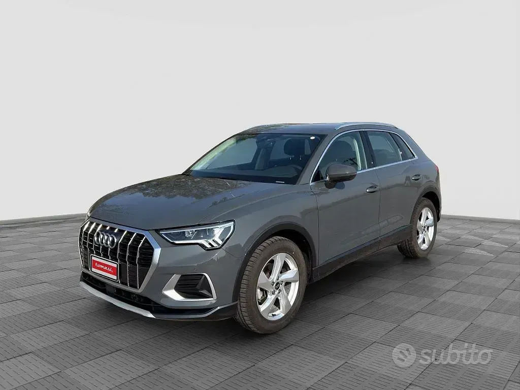 Usata Audi Q3 Advanced 150 CV (110 kW) 2022 Grigio SUV