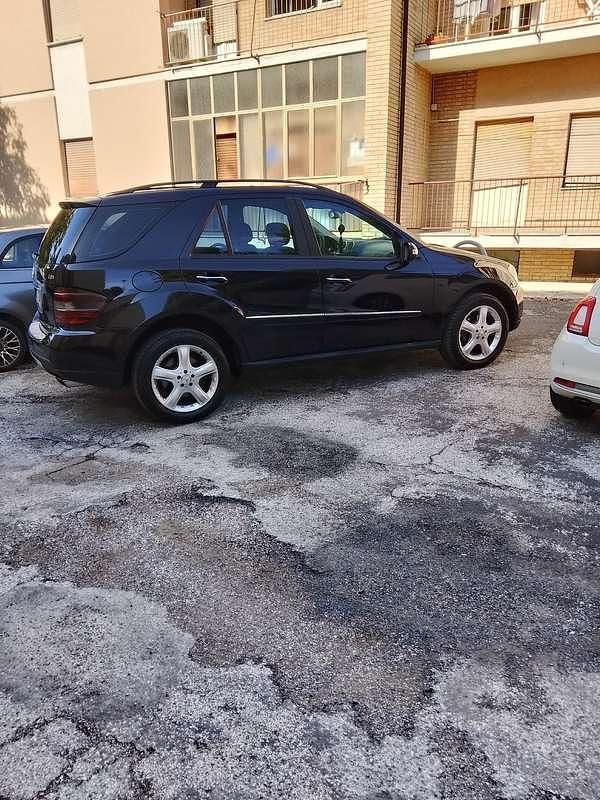 Usata Mercedes ML320 224 CV (164 kW) 2005 SUV