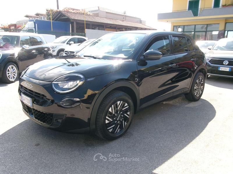 Usata Fiat 600 La Prima 101 CV (74 kW) 2024 Nero SUV