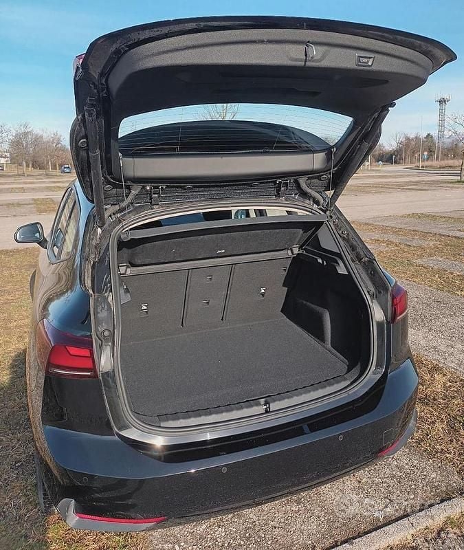 Usata BMW 216 2024 Nero Station wagon