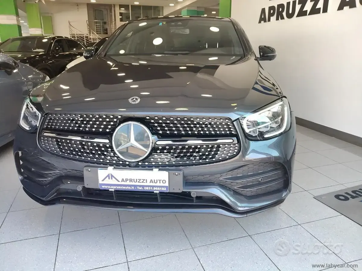 Usata Mercedes GLC300de 194 CV (142 kW) 2022 Coupé